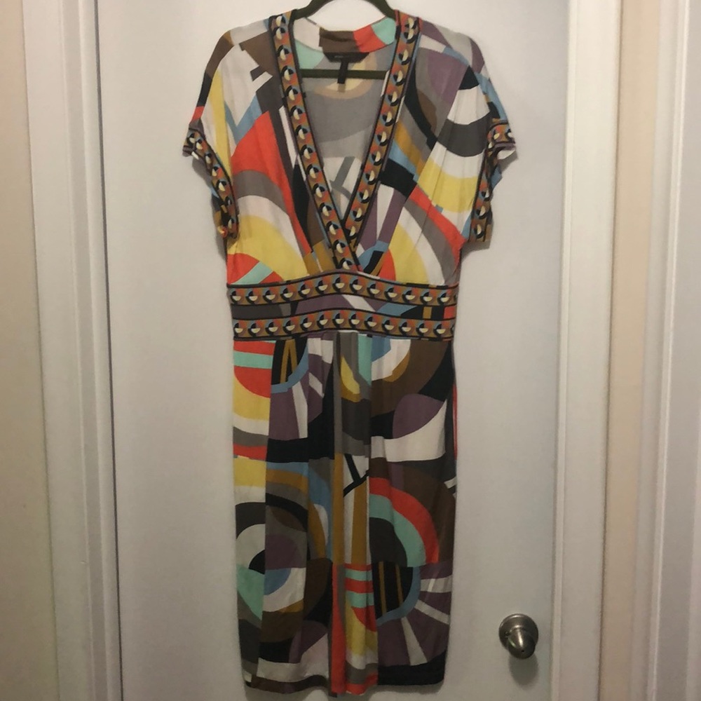 Retro BCBGMAXAZRIA Vneck Dress